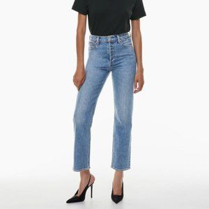 LIKE NEW Aritzia Denim Forum The Arlo High Rise Straight 28L | Sz 28